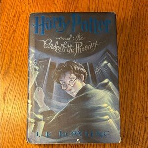 RARE W/ERRORS 1st edition Harry Potter and the Order of the Phoenix.